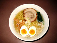 中華レストラン　吉萬（ヨシマン）の大好評ラーメン